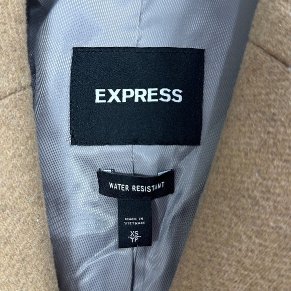 Express Women’s Trench Coat Wool Blend Camel Color Water Resistant size XS. NWT. - Picture 4 of 12